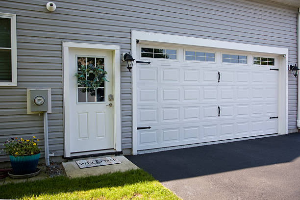 24/7 Emergency Garage Door Panel Replacement experts in Egypt, AL